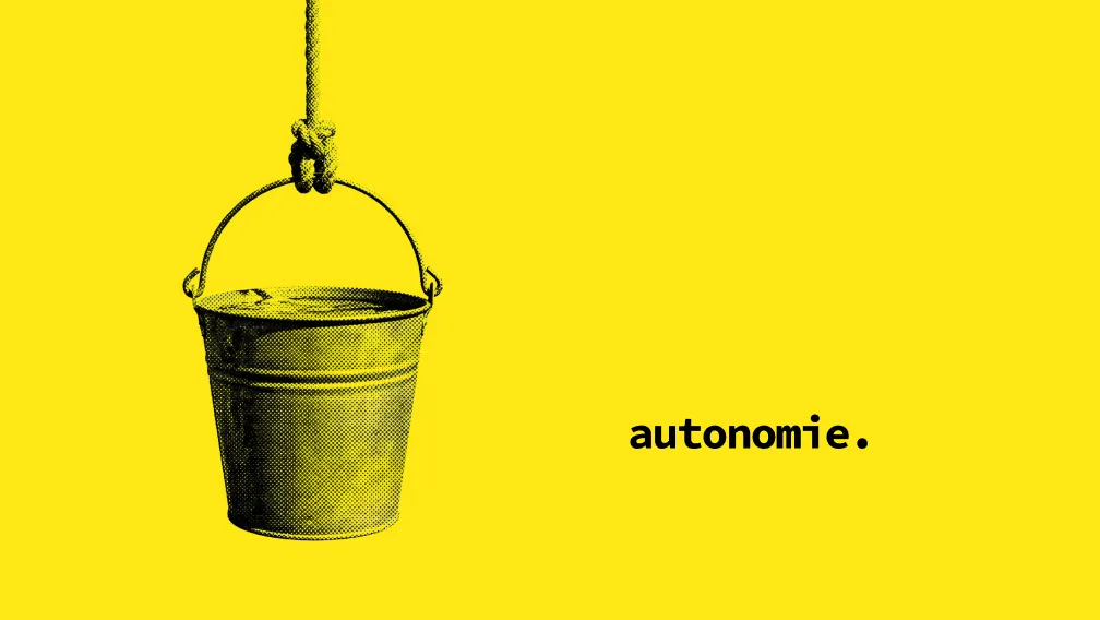 Seau suspendu à une corde, tramé en points noirs sur fond jaune, légende « autonomie. »